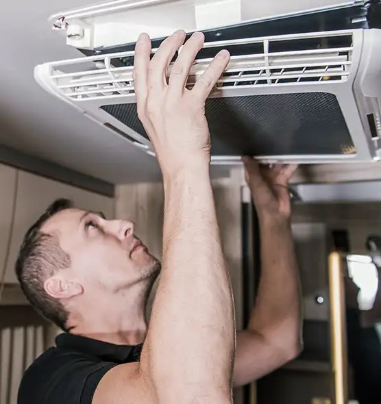  Professional Licensed And Insured Cleaners in Downers Grove, IL